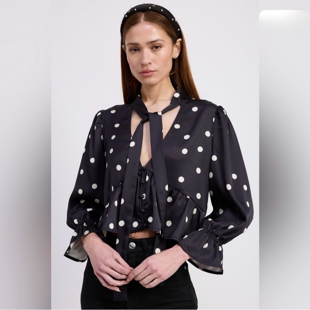 New En Saison Anthropologie Floretta Top Polka Dot Tie Neck Black White